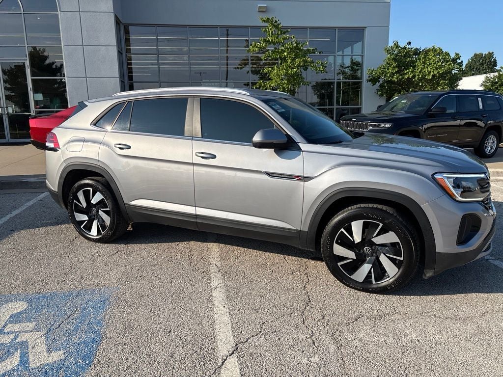 2026 Volkswagen Atlas Cross Sport SE