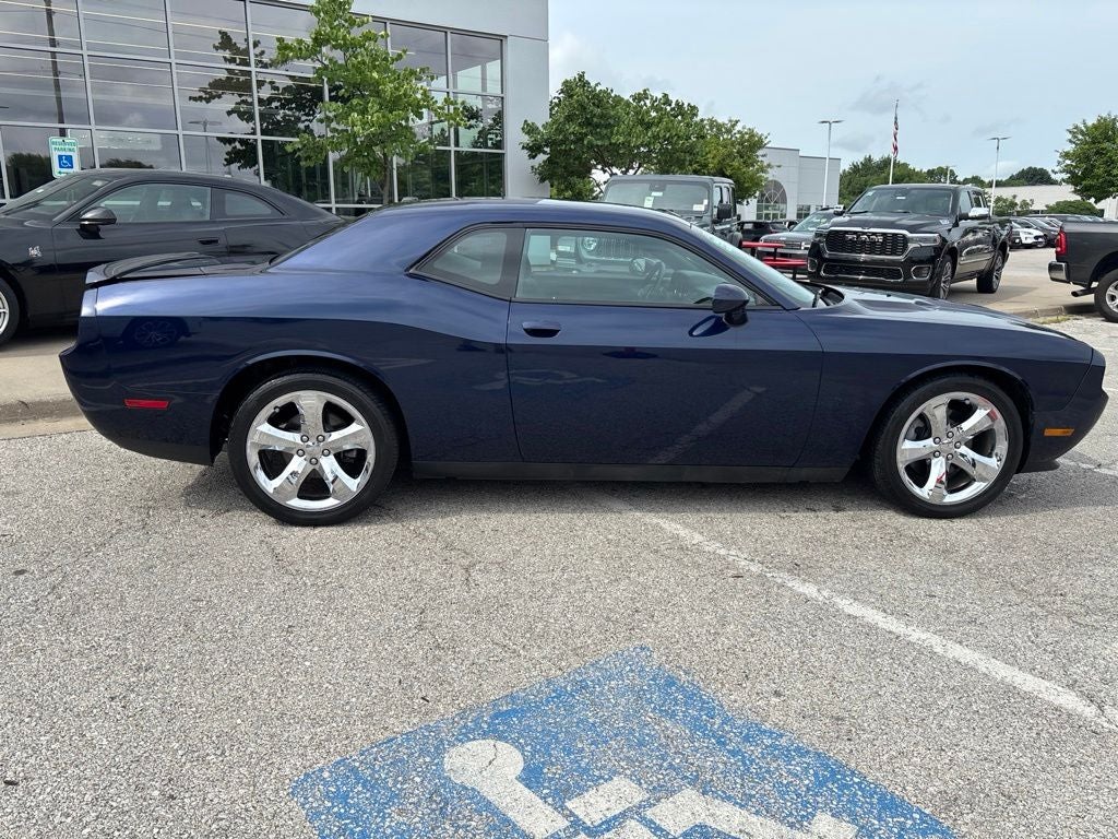 2013 Dodge Challenger SXT