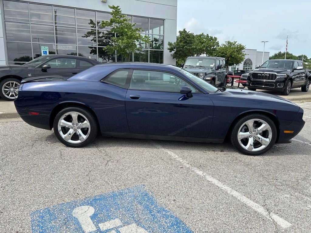 2013 Dodge Challenger SXT