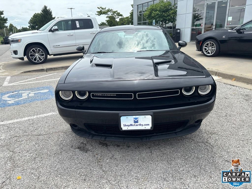 2015 Dodge Challenger SXT