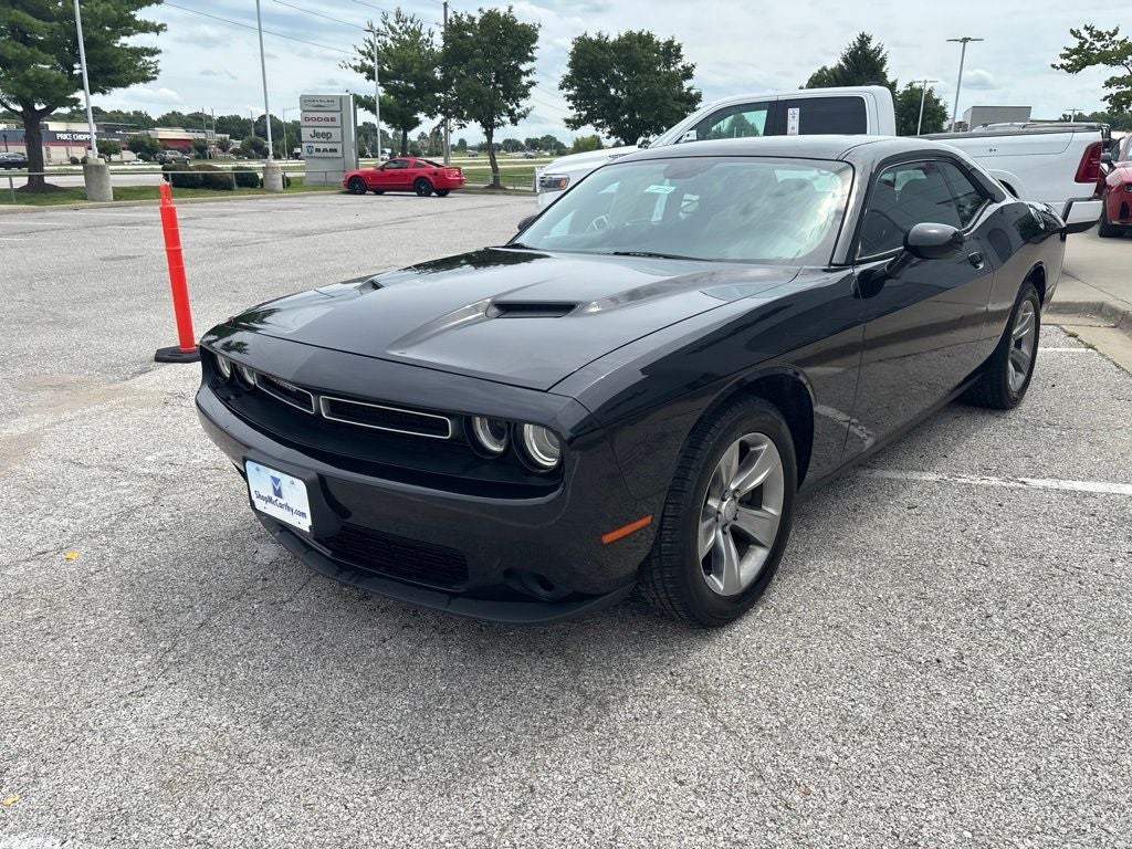 2015 Dodge Challenger SXT