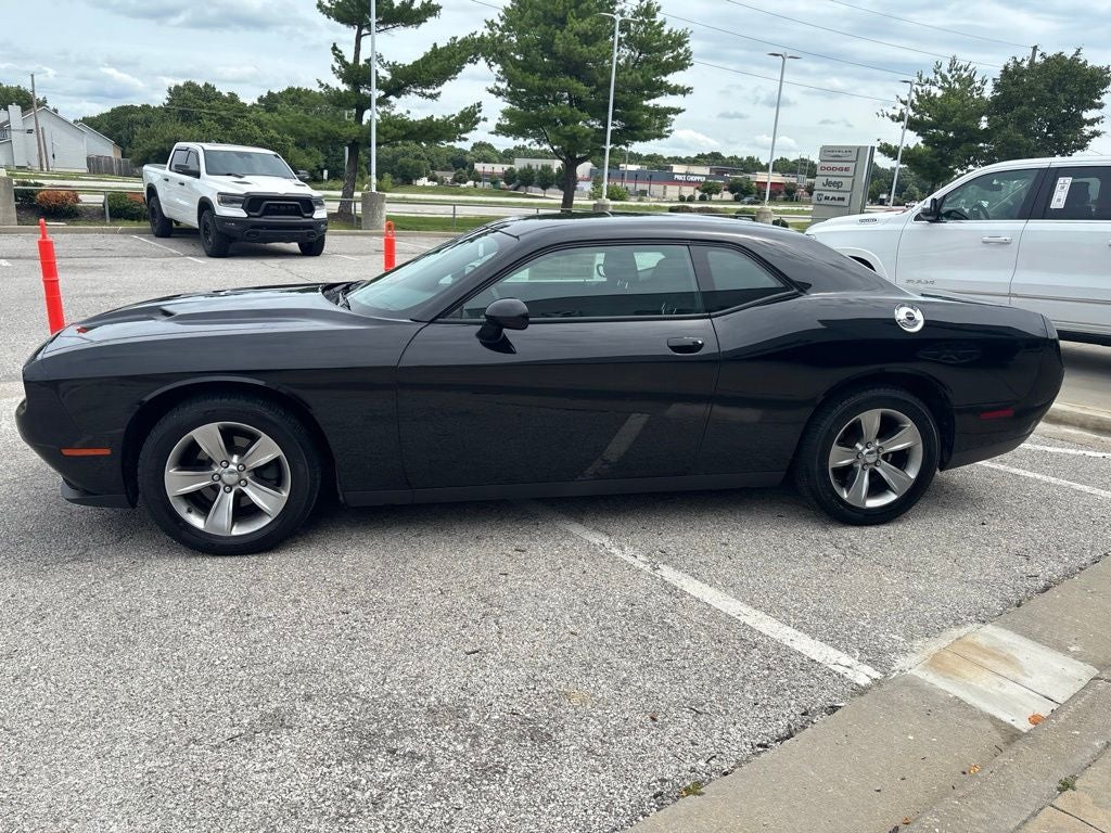 2015 Dodge Challenger SXT