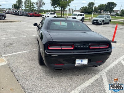 2015 Dodge Challenger SXT