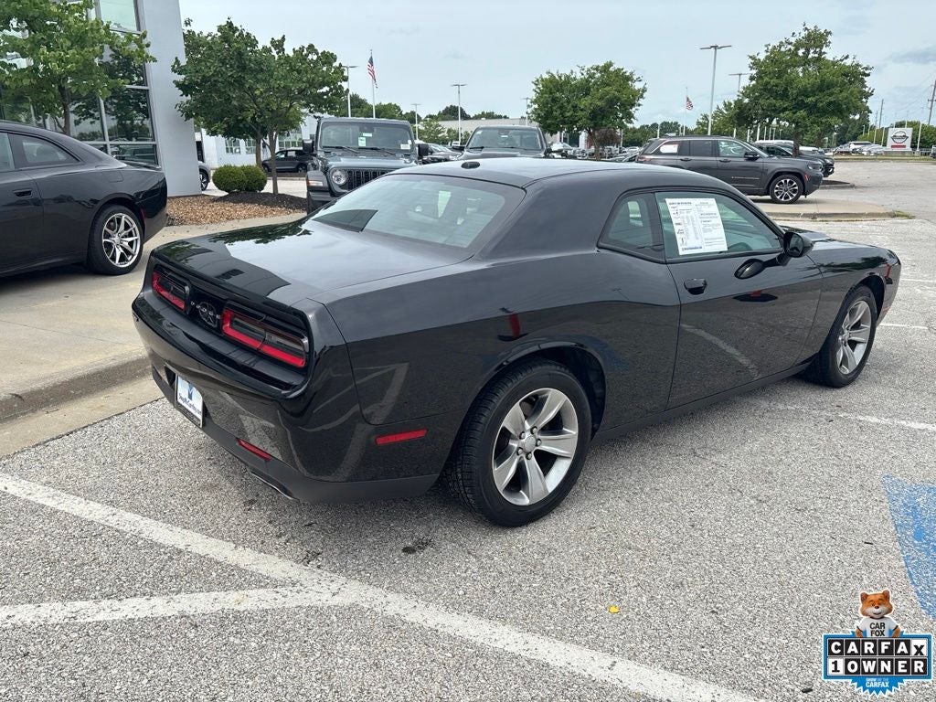 2015 Dodge Challenger SXT
