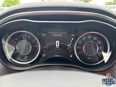 2015 Dodge Challenger SXT