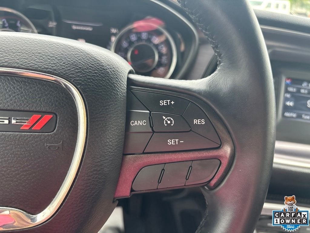 2015 Dodge Challenger SXT