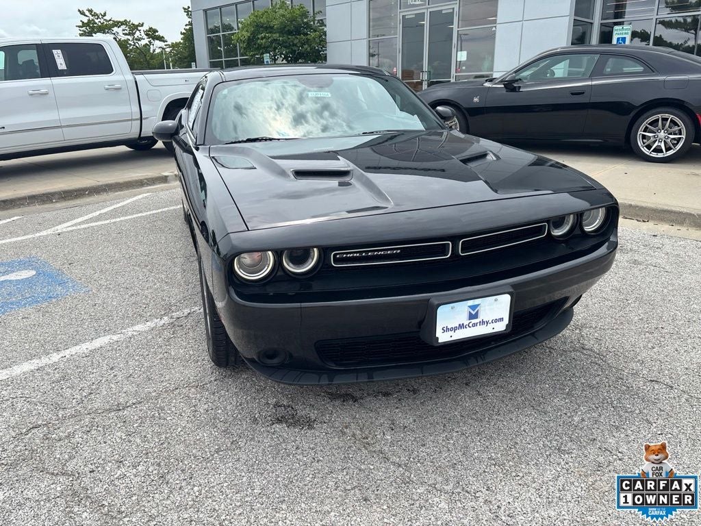 2015 Dodge Challenger SXT