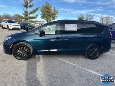 2025 Chrysler Pacifica Limited