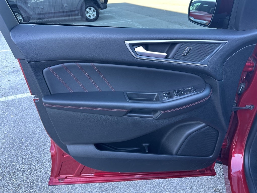 2024 Ford Edge ST Line