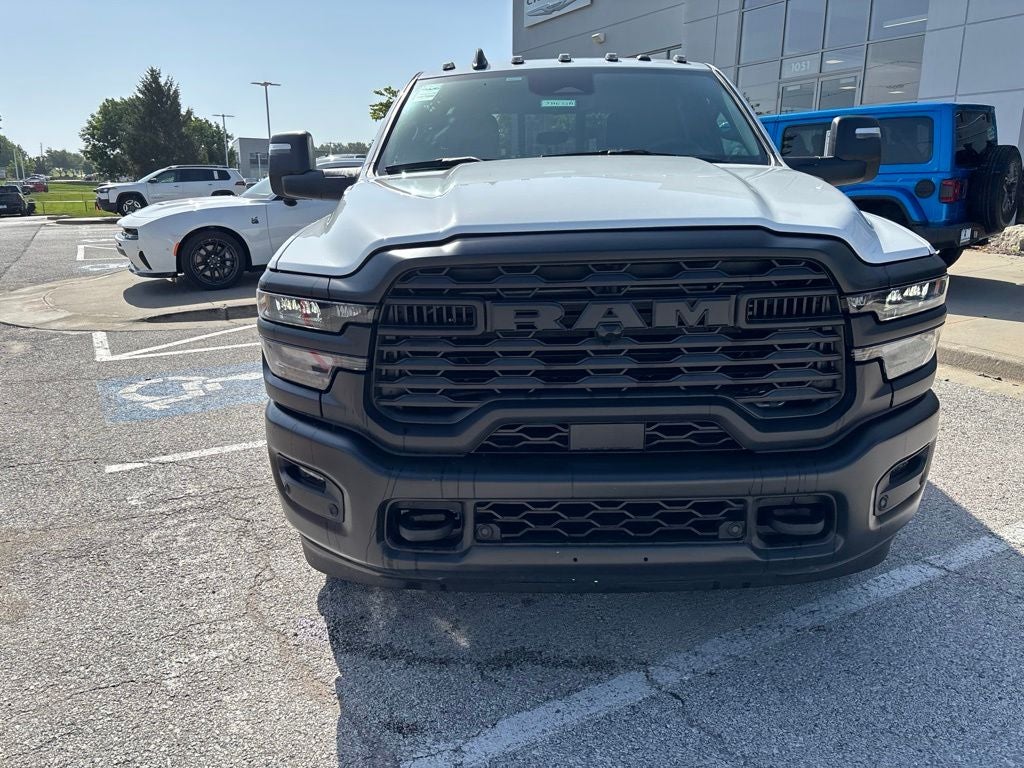 2026 RAM 3500 Tradesman Crew Cab 4x4 8' Box