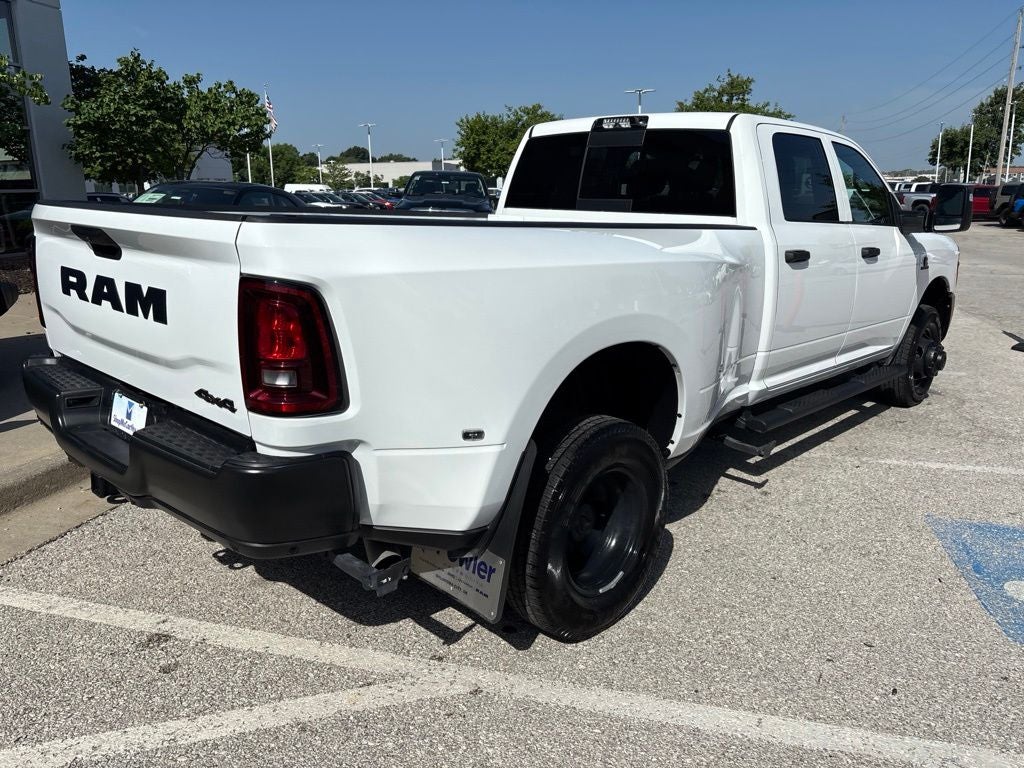 2026 RAM 3500 Tradesman Crew Cab 4x4 8' Box
