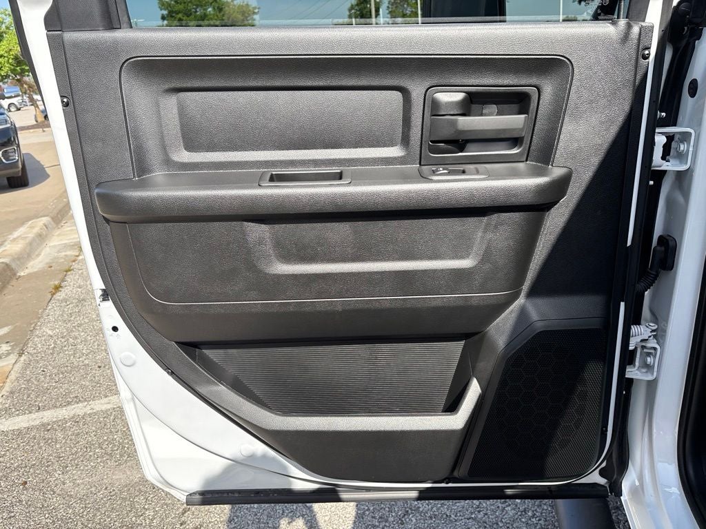 2026 RAM 3500 Tradesman Crew Cab 4x4 8' Box