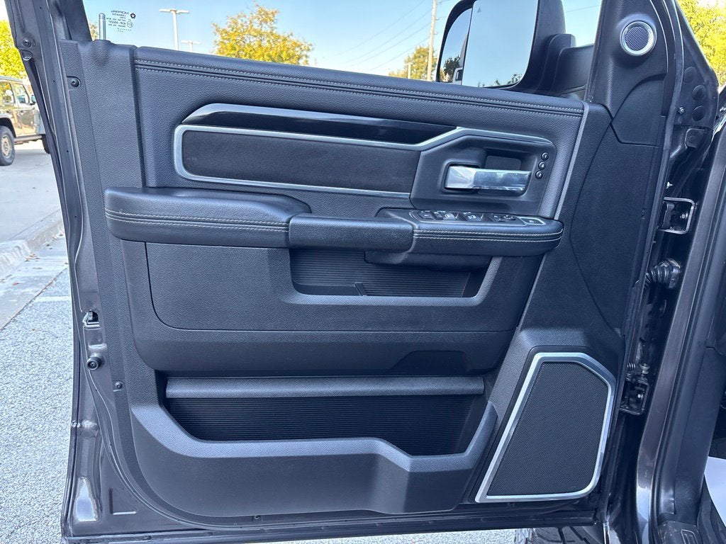 2021 RAM 2500 Laramie Crew Cab 4x4 6'4' Box
