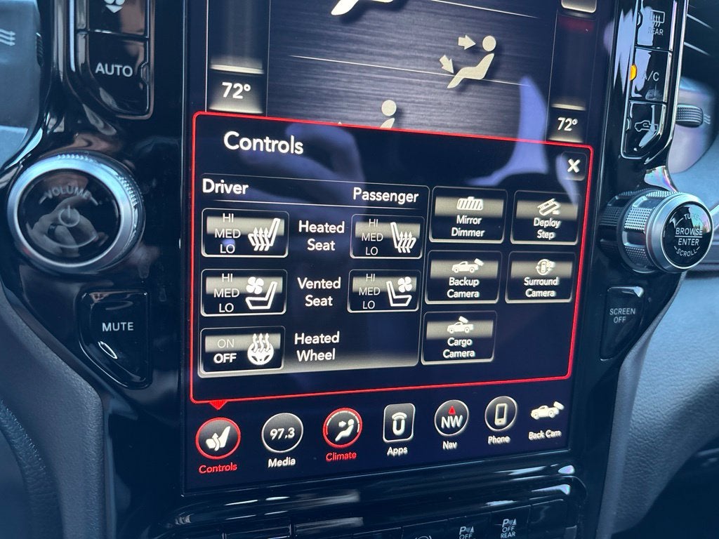 2021 RAM 2500 Laramie Crew Cab 4x4 6'4' Box