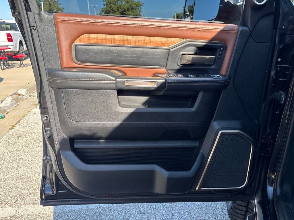 2022 RAM 2500 Limited Longhorn Crew Cab 4x4 6'4' Box