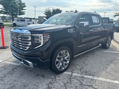 2023 GMC Sierra 1500 4WD Crew Cab Short Box Denali