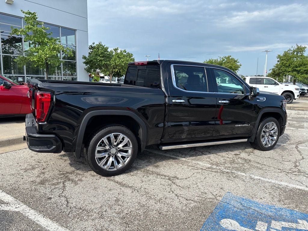 2023 GMC Sierra 1500 4WD Crew Cab Short Box Denali
