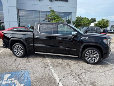 2023 GMC Sierra 1500 4WD Crew Cab Short Box Denali