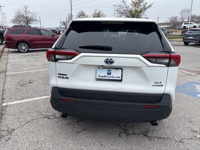 2022 Toyota RAV4 Hybrid XLE