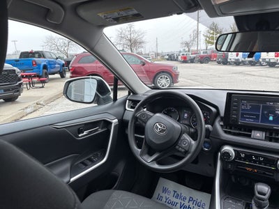 2022 Toyota RAV4 Hybrid XLE