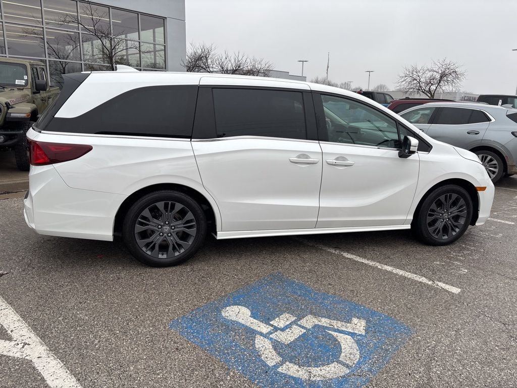 2025 Honda Odyssey Touring