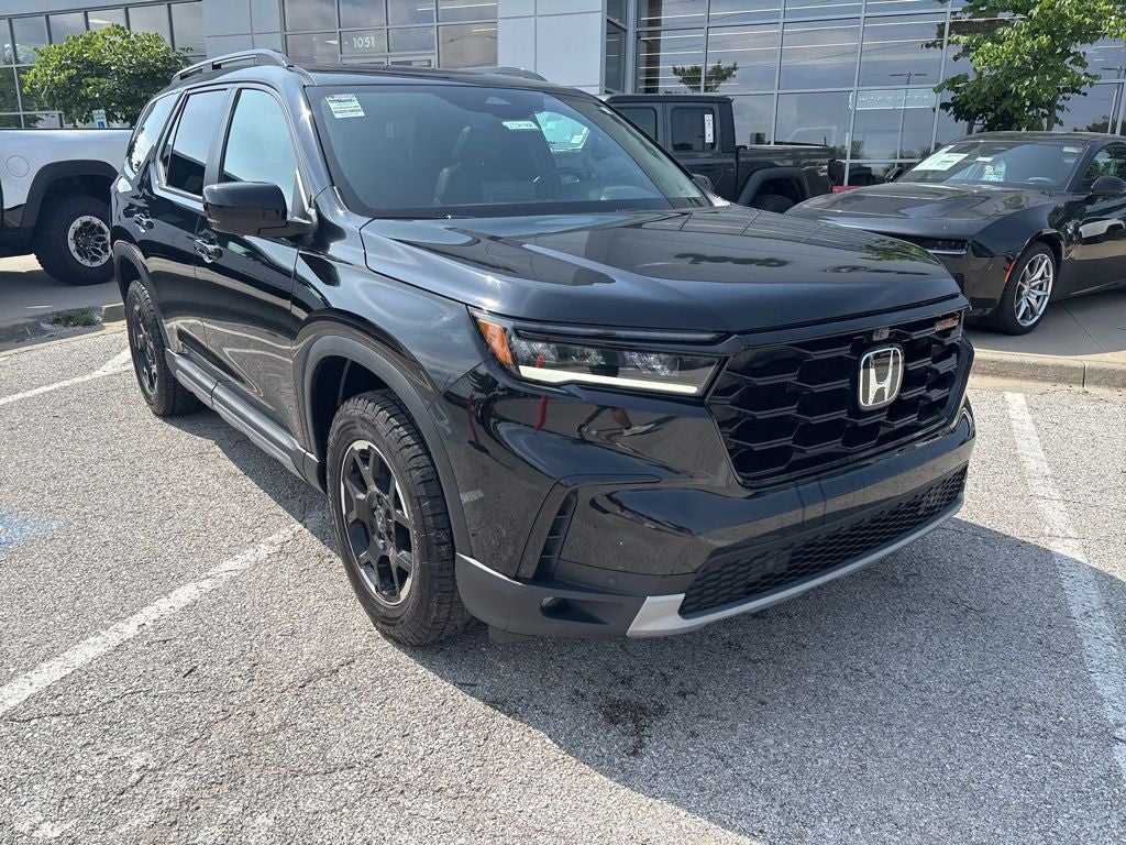 2025 Honda Pilot TrailSport