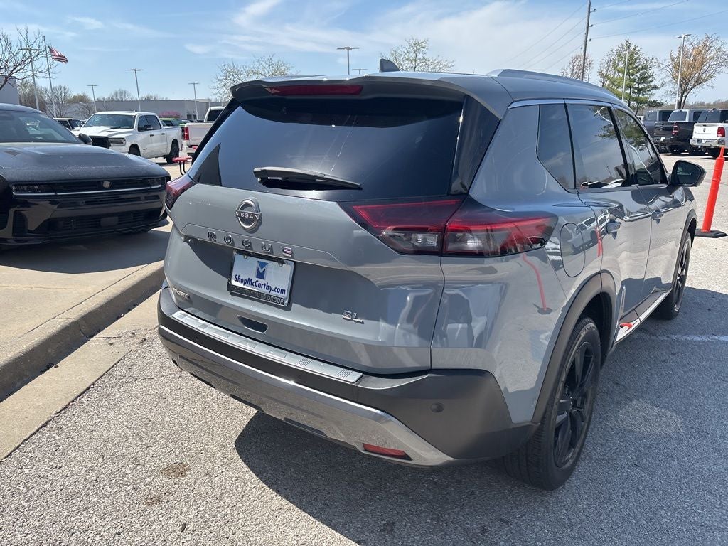 2022 Nissan Rogue SL
