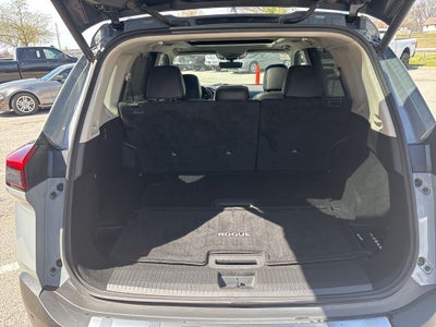 2022 Nissan Rogue SL