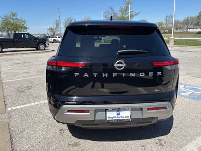2025 Nissan Pathfinder SL