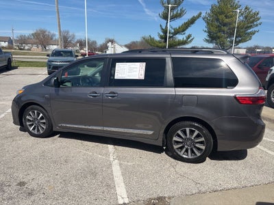 2018 Toyota Sienna XLE Premium 7 Passenger