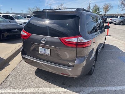 2018 Toyota Sienna XLE Premium 7 Passenger