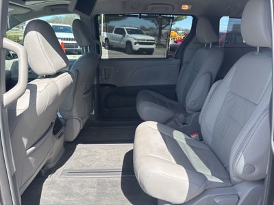 2018 Toyota Sienna XLE Premium 7 Passenger