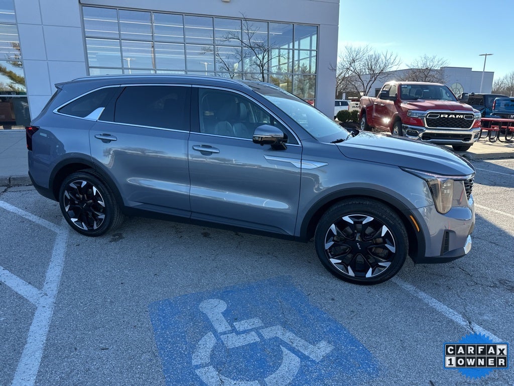 2025 Kia Sorento SX