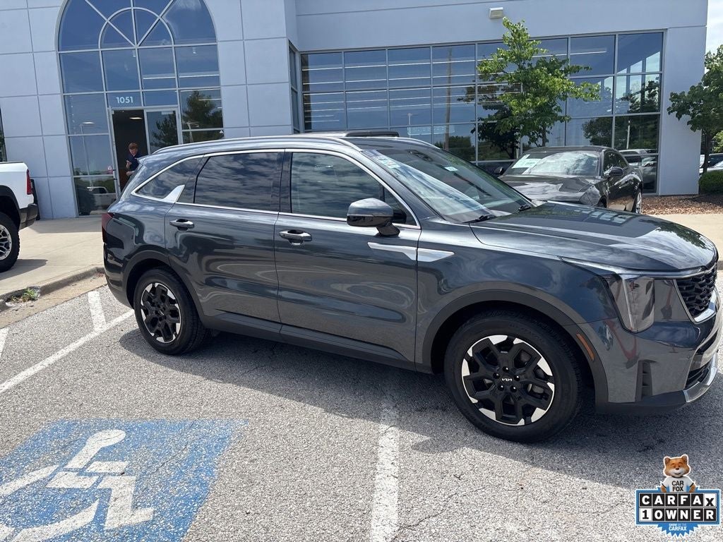 2024 Kia Sorento S