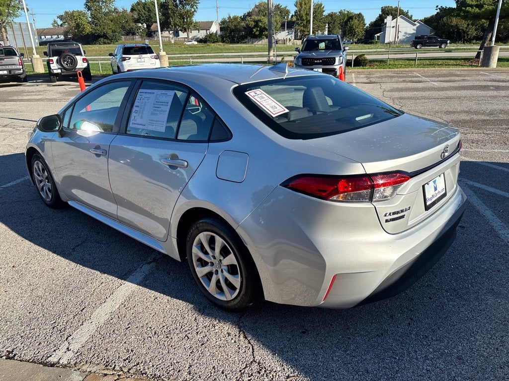 2025 Toyota Corolla LE
