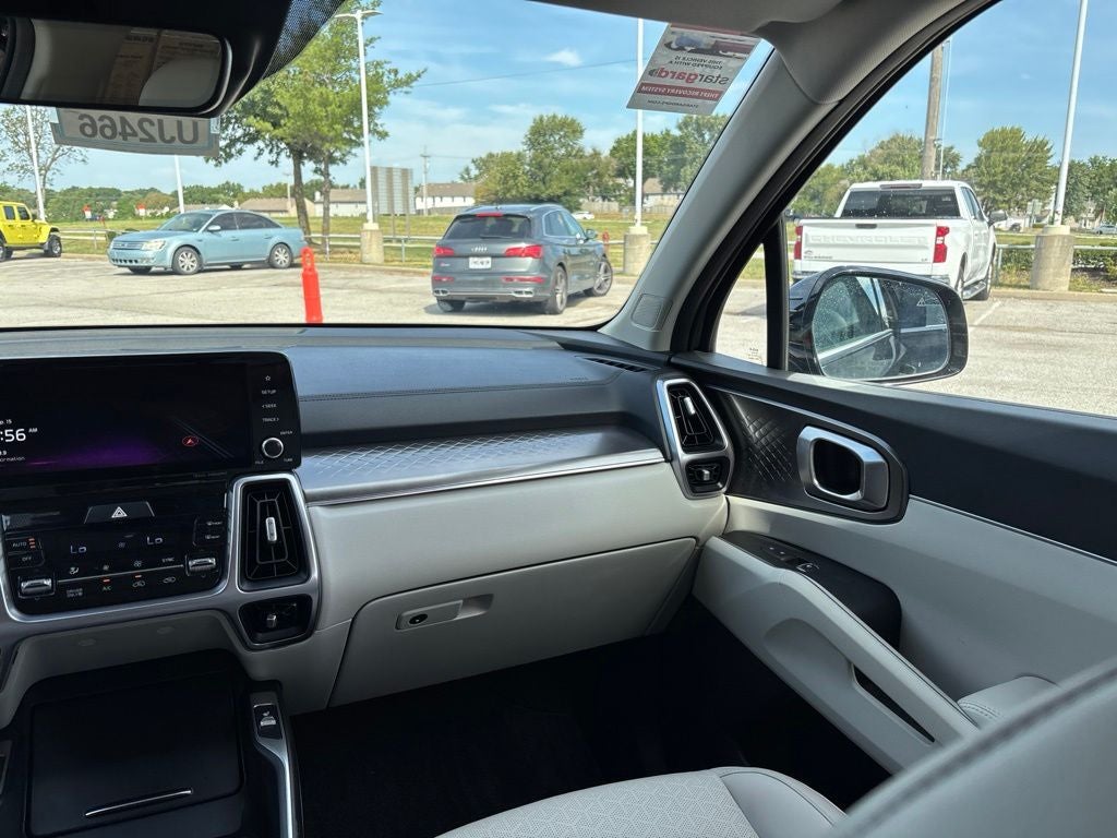 2023 Kia Sorento Hybrid EX