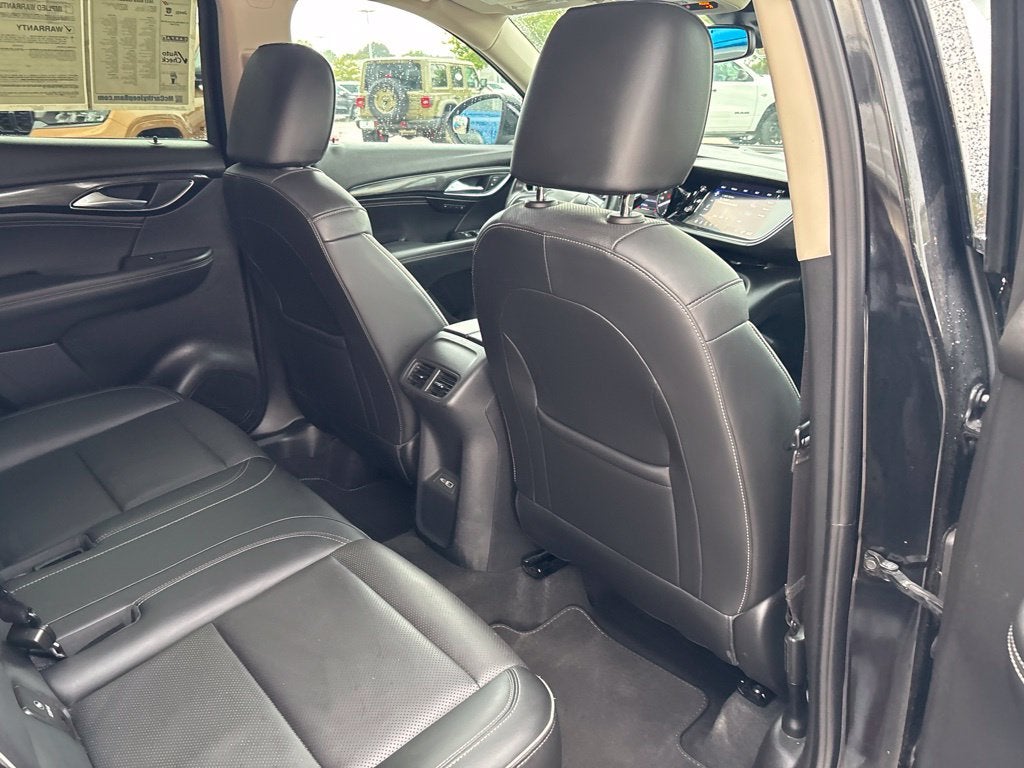 2023 Buick Envision Essence FWD