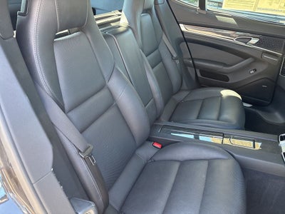 2012 Porsche Panamera 4S