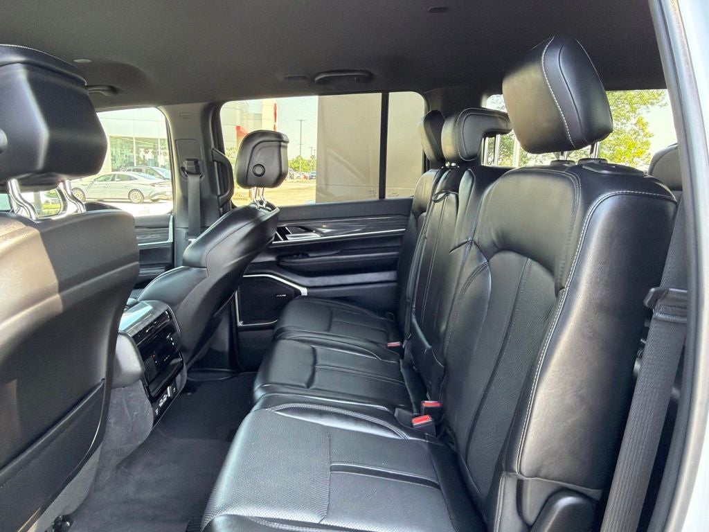 2022 Jeep Wagoneer Series II