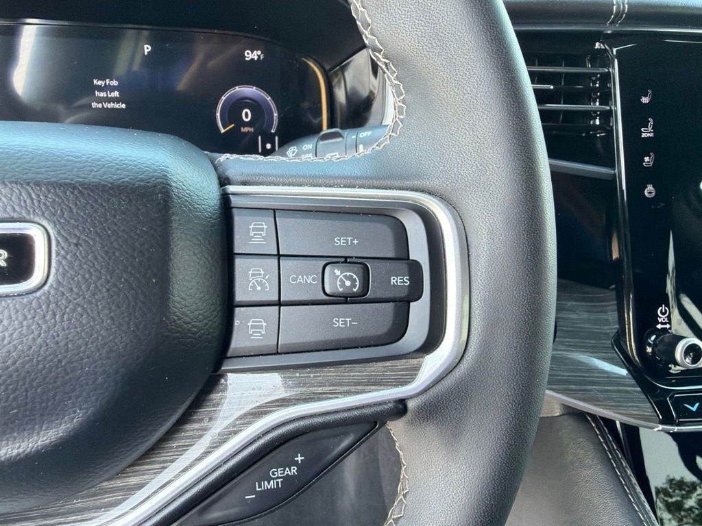 2022 Jeep Wagoneer Series II