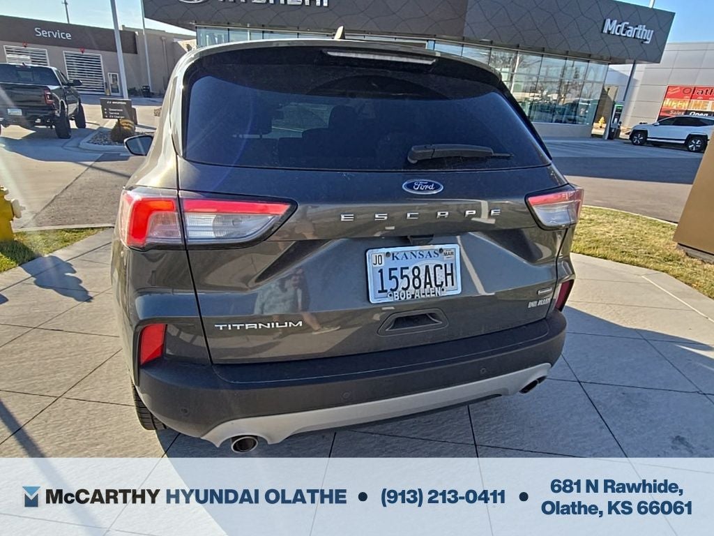 2020 Ford Escape Titanium Hybrid