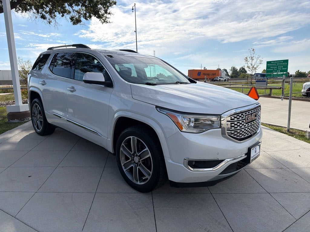 2019 GMC Acadia Denali