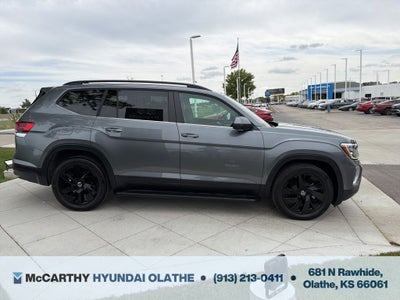 2024 Volkswagen Atlas 2.0T SE w/Technology