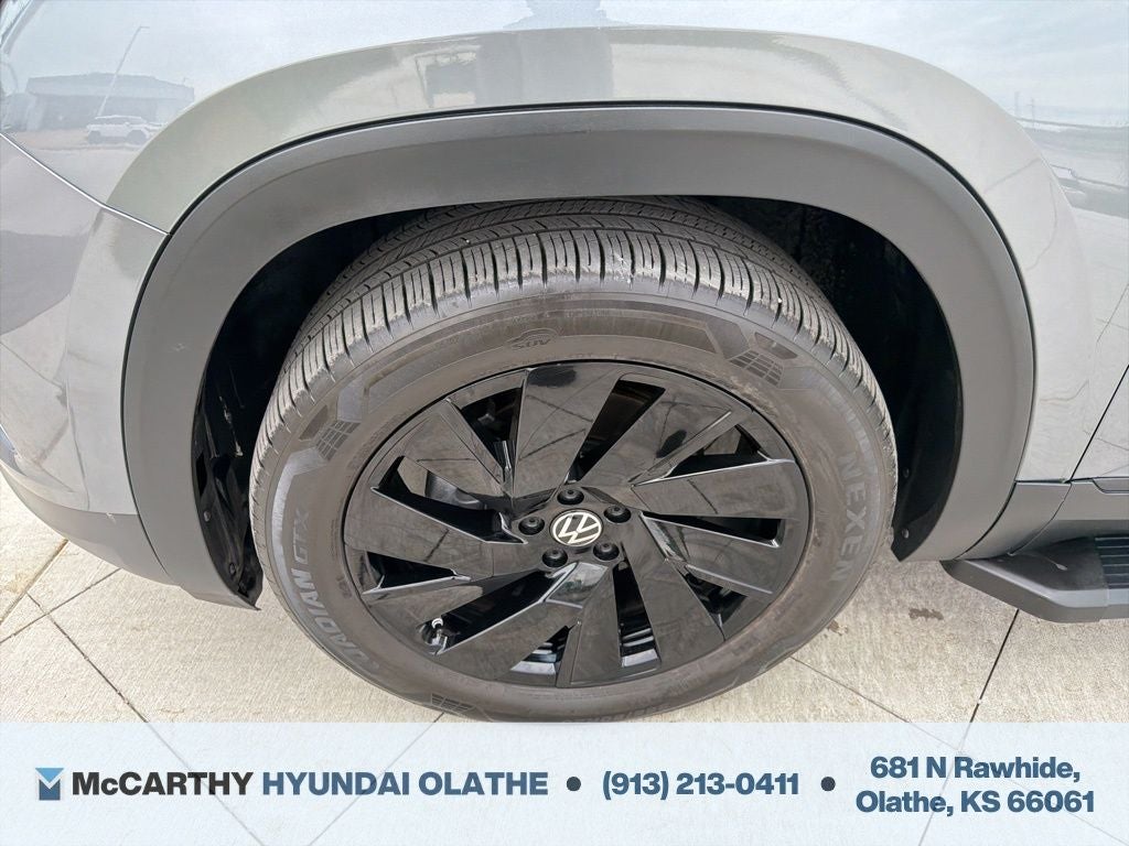 2024 Volkswagen Atlas 2.0T SE w/Technology