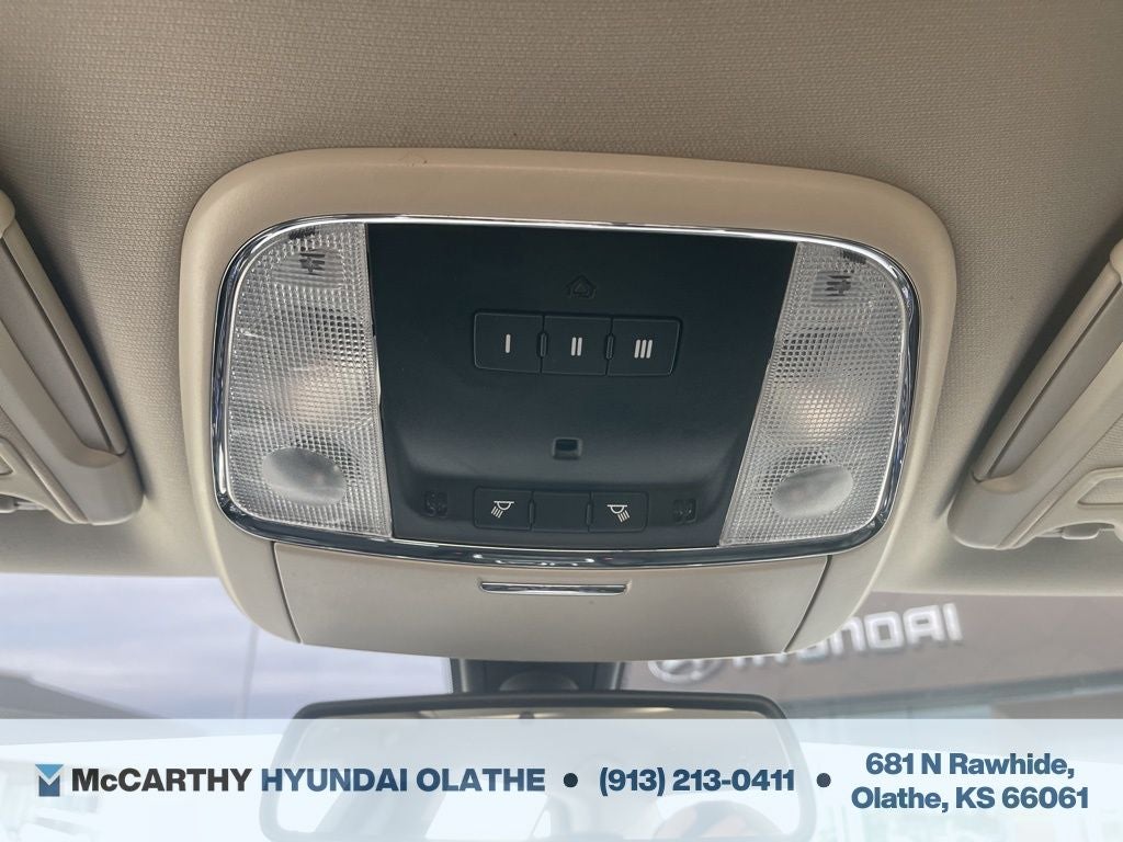 2022 Chrysler 300 Touring