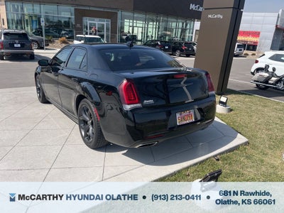 2022 Chrysler 300 Touring