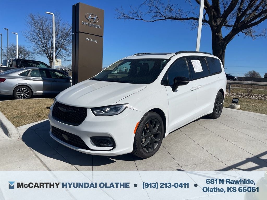 2025 Chrysler Pacifica Limited