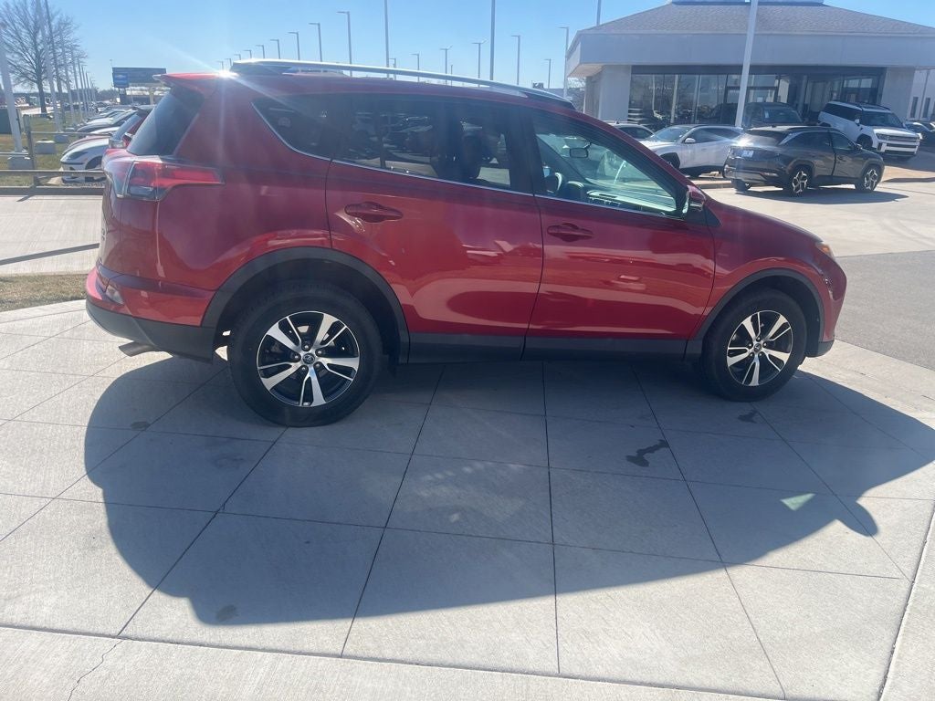2016 Toyota RAV4 XLE
