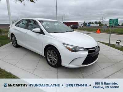 2017 Toyota Camry SE