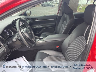 2022 Toyota Camry SE